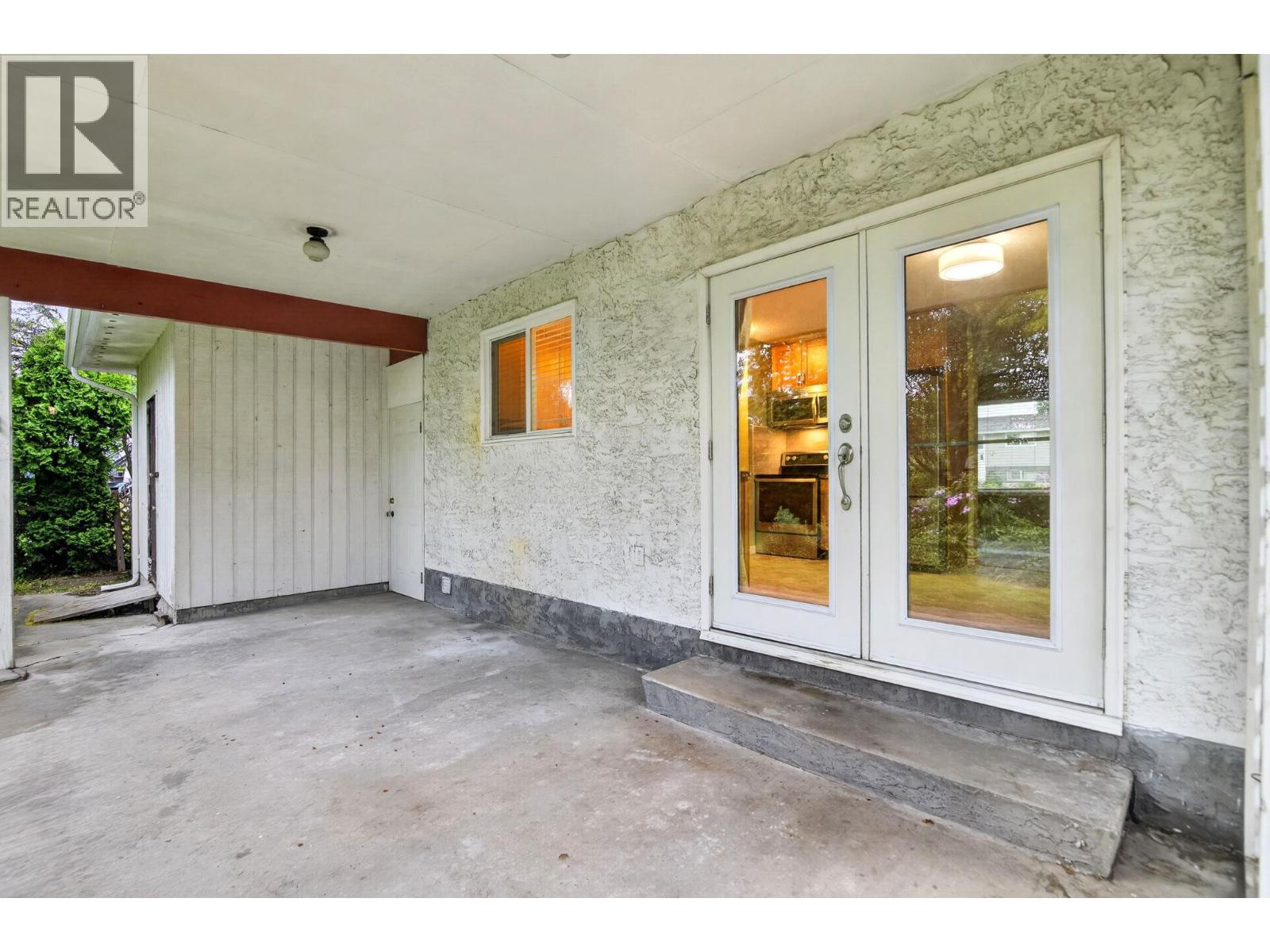 300 Patterson Road, Kelowna, British Columbia  V1X 2L2 - Photo 18 - 10390202