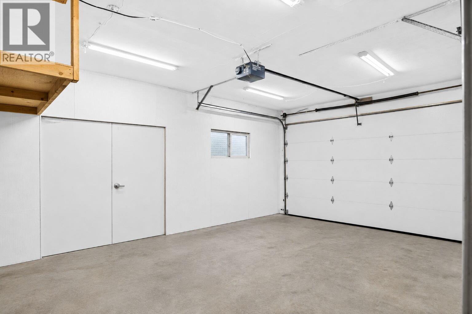 300 Patterson Road, Kelowna, British Columbia  V1X 2L2 - Photo 22 - 10390202
