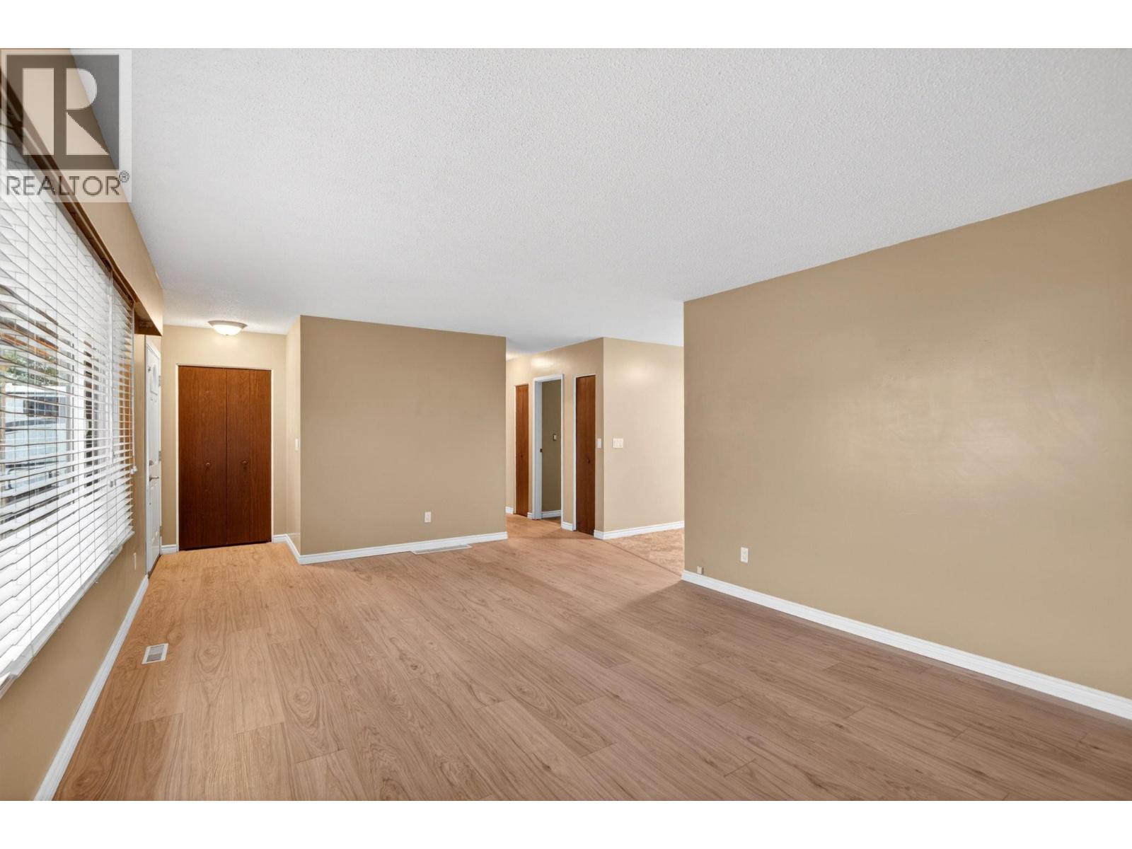 300 Patterson Road, Kelowna, British Columbia  V1X 2L2 - Photo 8 - 10390202