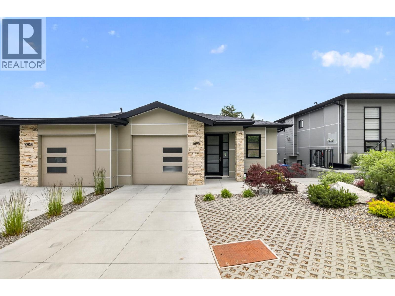 9695 Celeste Road, Lake Country, British Columbia  V4V 2R9 - Photo 1 - 10390153