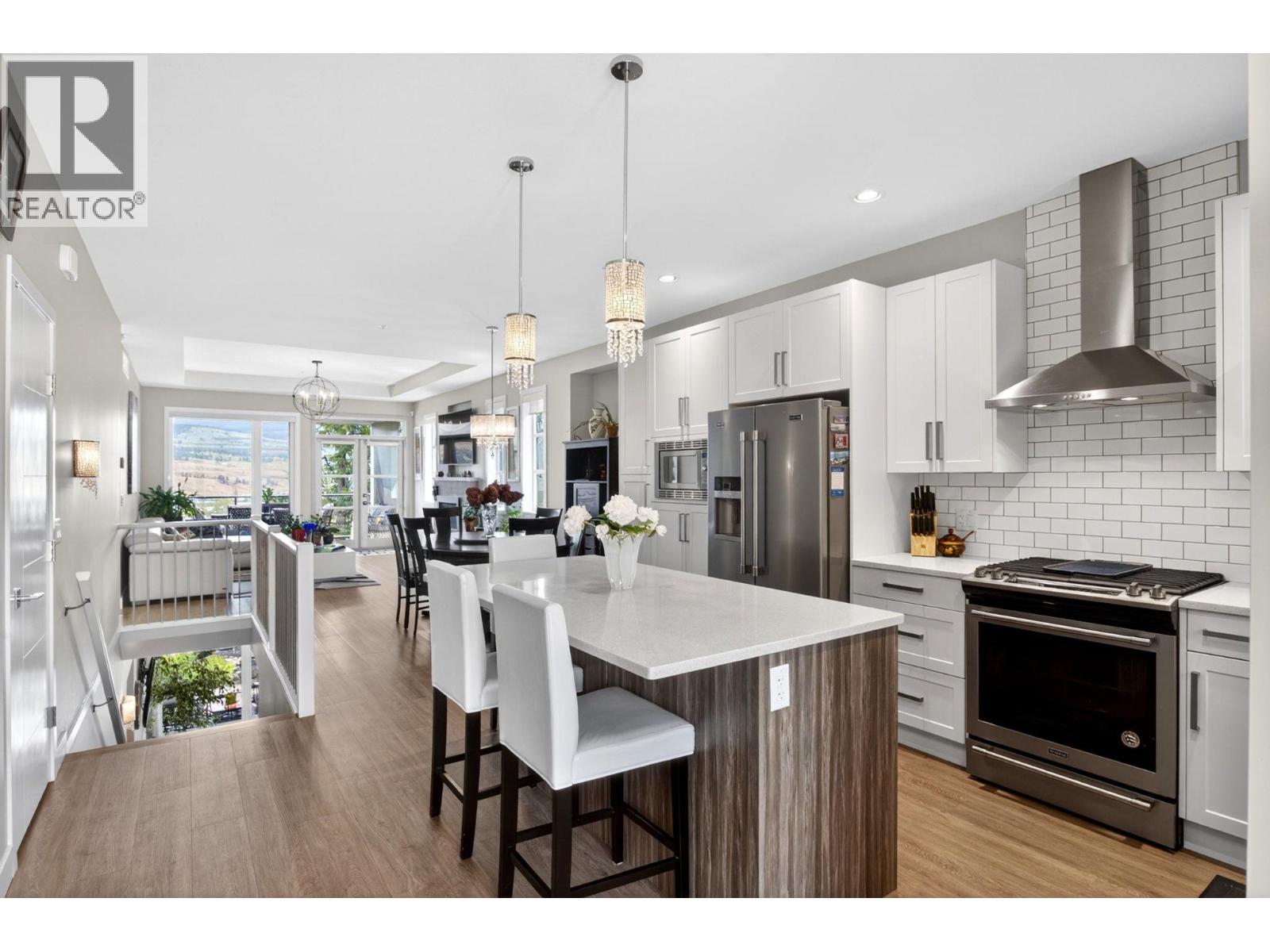 9695 Celeste Road, Lake Country, British Columbia  V4V 2R9 - Photo 4 - 10390153