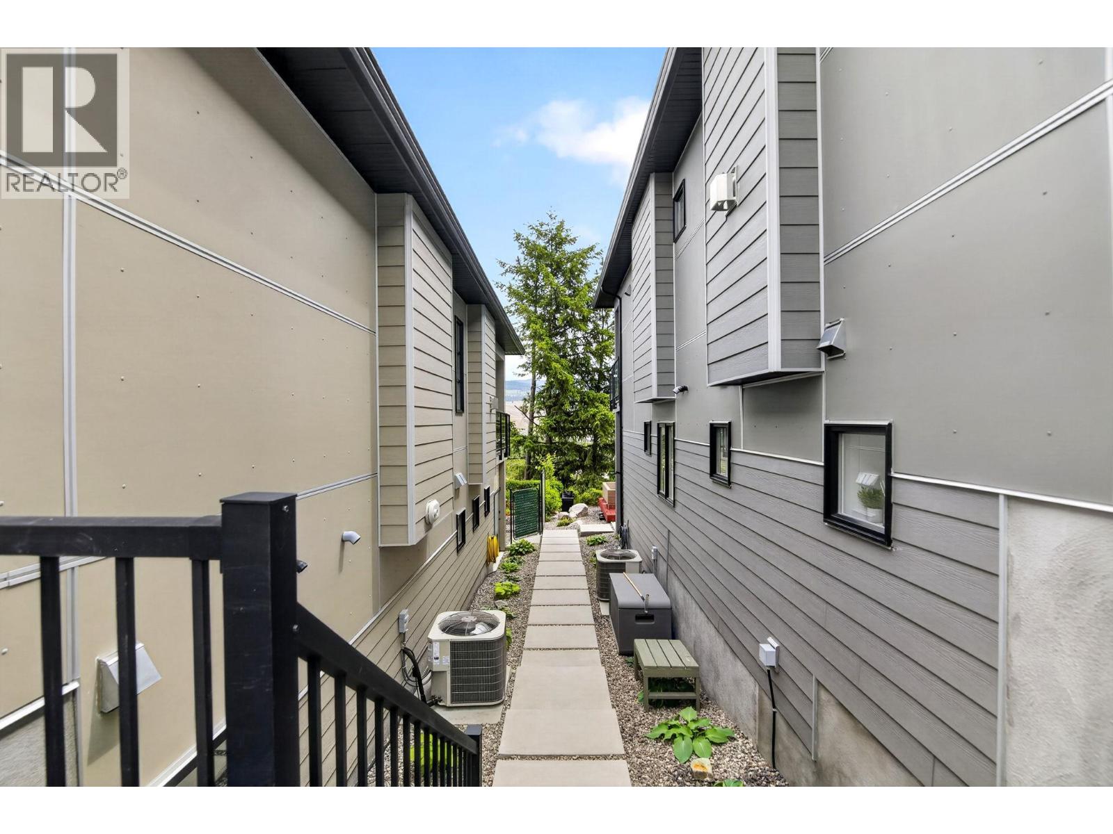 9695 Celeste Road, Lake Country, British Columbia  V4V 2R9 - Photo 43 - 10390153