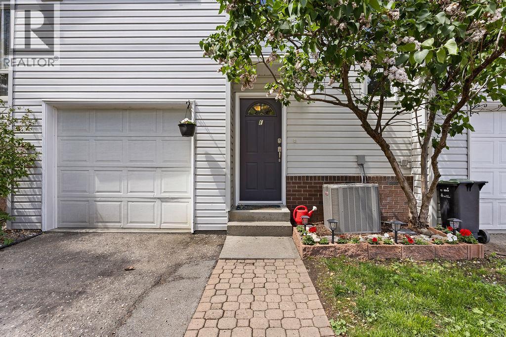 4008 24 Avenue Unit# Unit E, Vernon, British Columbia  V1T 1M2 - Photo 2 - 10387839