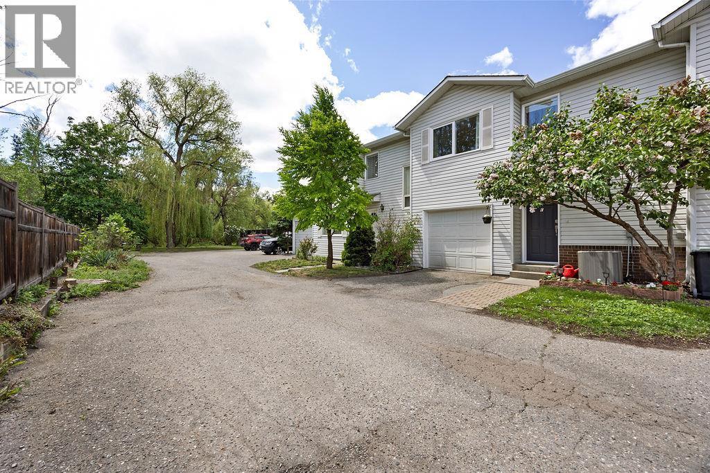 4008 24 Avenue Unit# Unit E, Vernon, British Columbia  V1T 1M2 - Photo 34 - 10387839