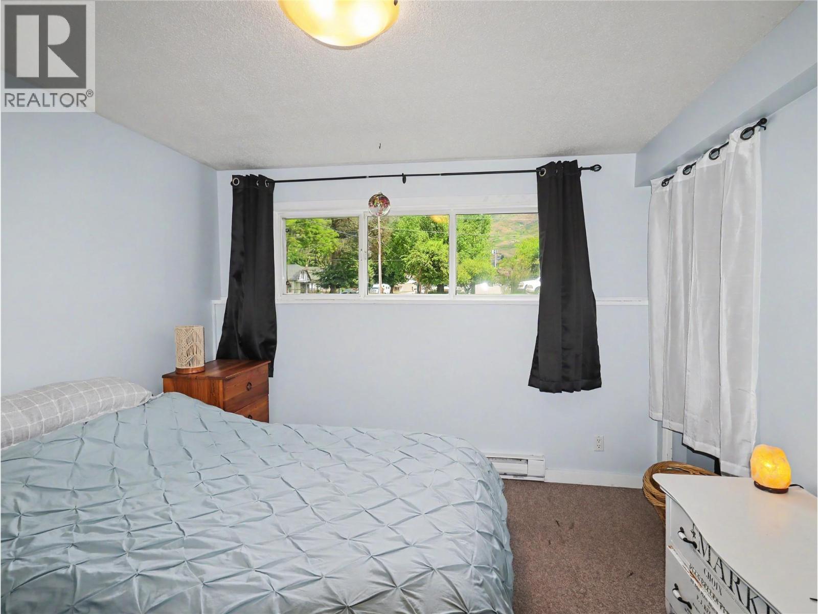 668 75th Avenue Unit# 1, Grand Forks, British Columbia  V0H 1H0 - Photo 7 - 10390010
