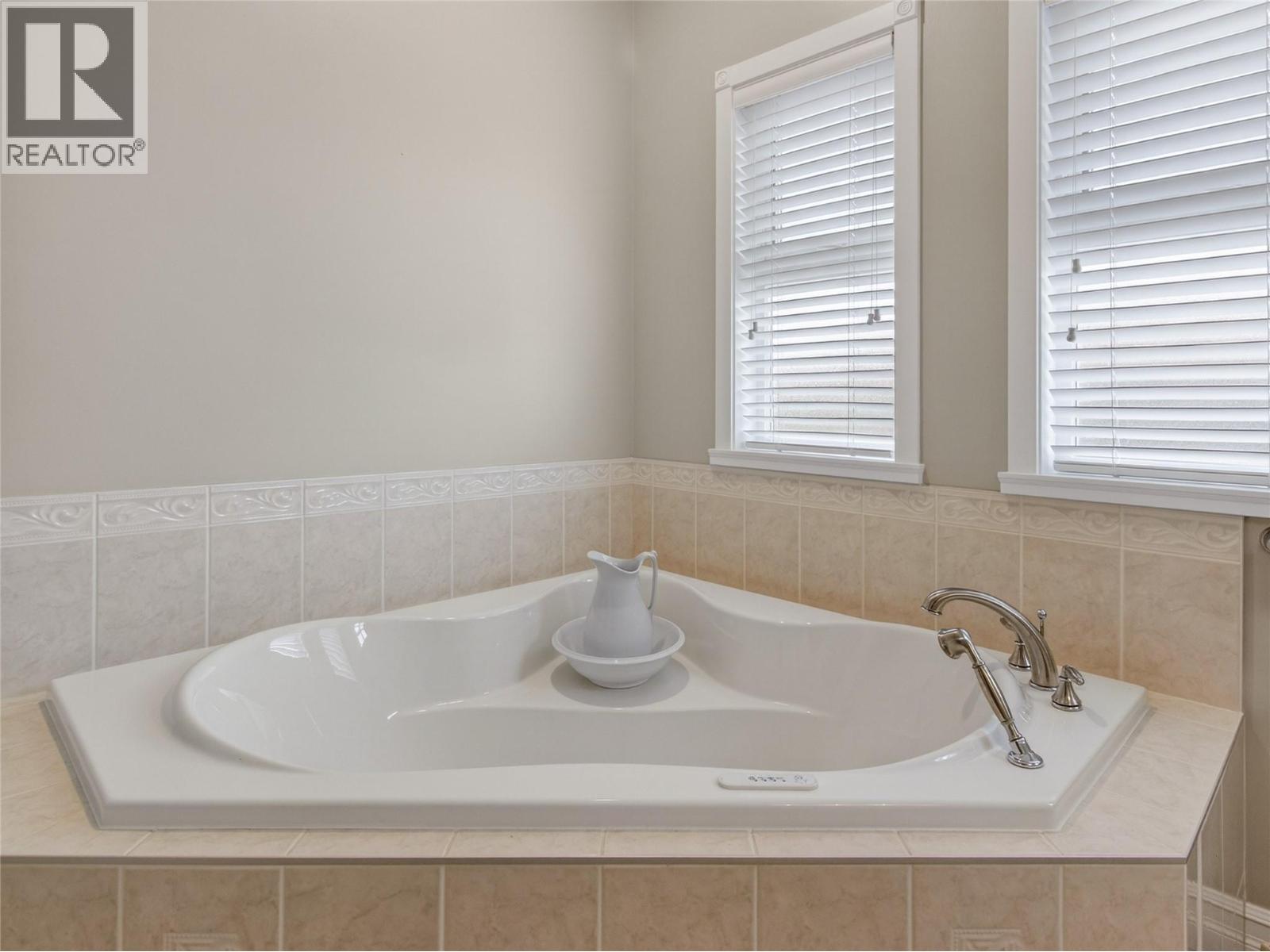 4005 Lobelia Drive, Osoyoos, British Columbia  V0H 1V1 - Photo 30 - 10390287