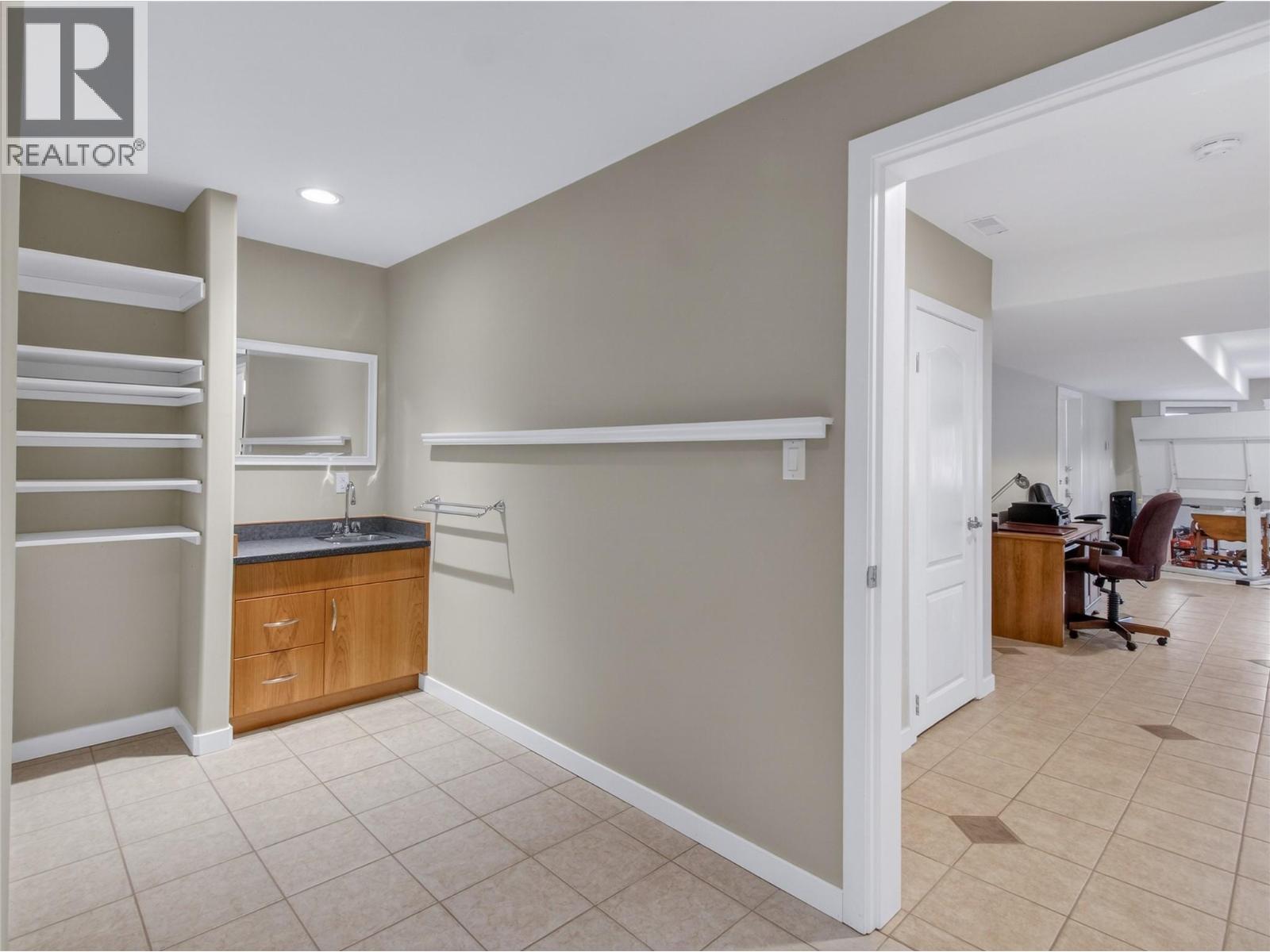 4005 Lobelia Drive, Osoyoos, British Columbia  V0H 1V1 - Photo 47 - 10390287