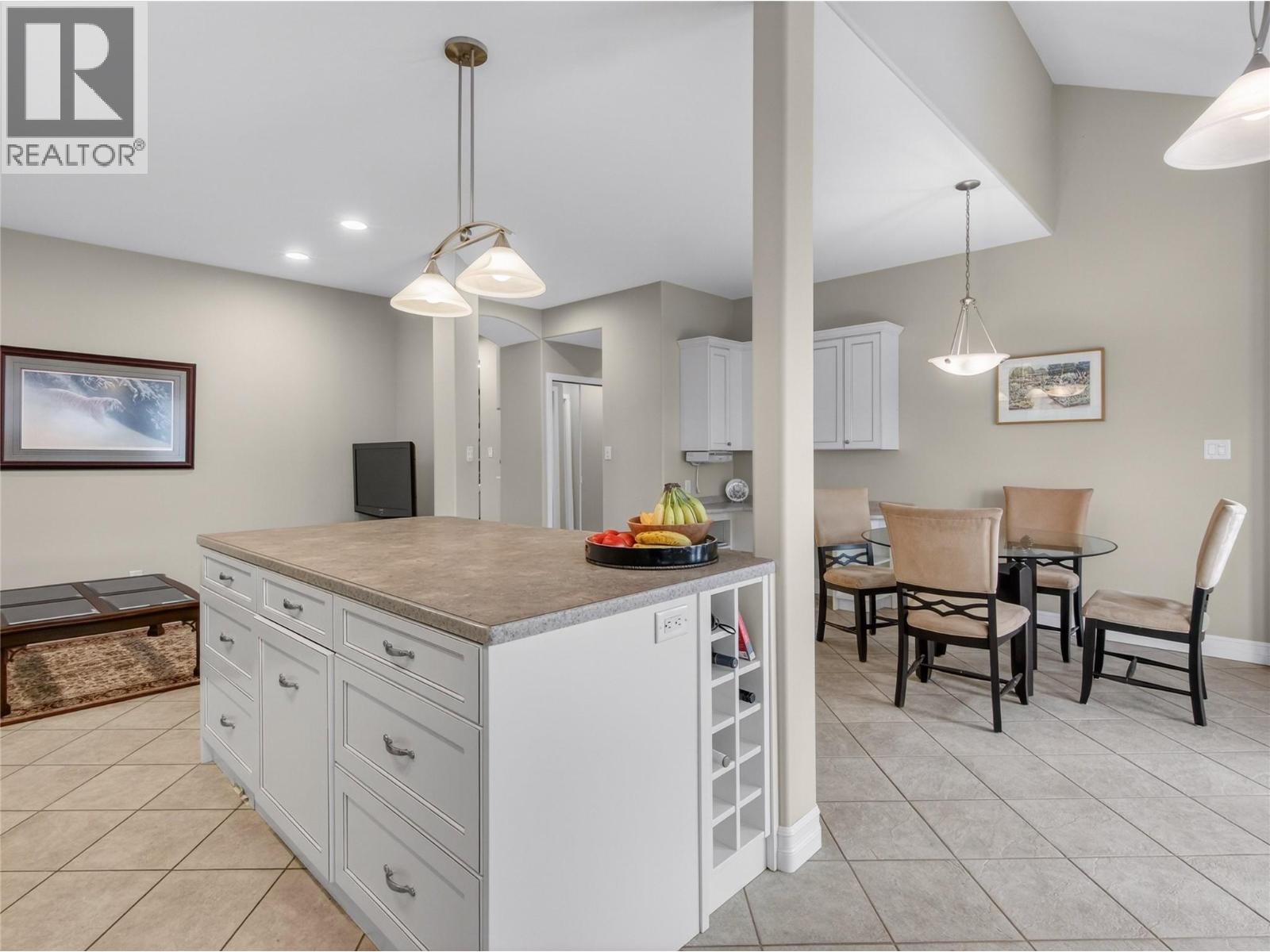 4005 Lobelia Drive, Osoyoos, British Columbia  V0H 1V1 - Photo 7 - 10390287