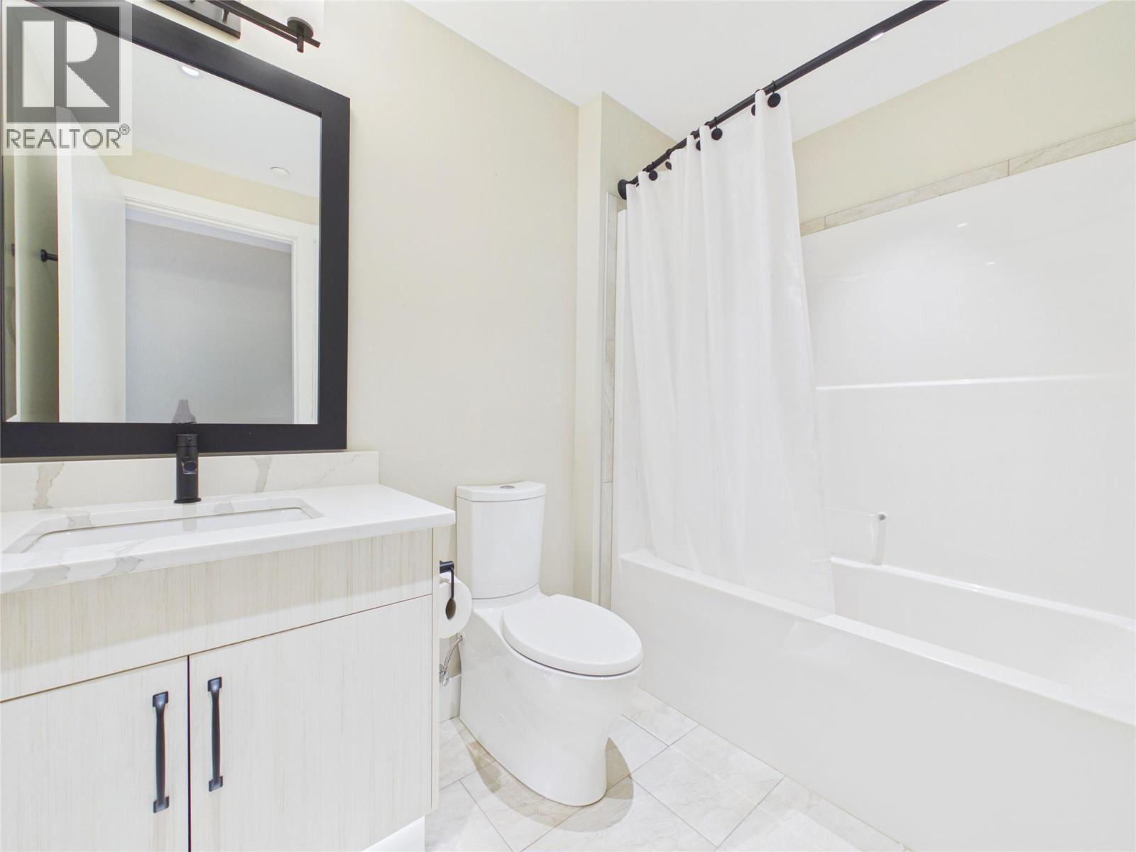 110 Ellis Street Unit# 308, Penticton, British Columbia  V2A 4L5 - Photo 5 - 10390375