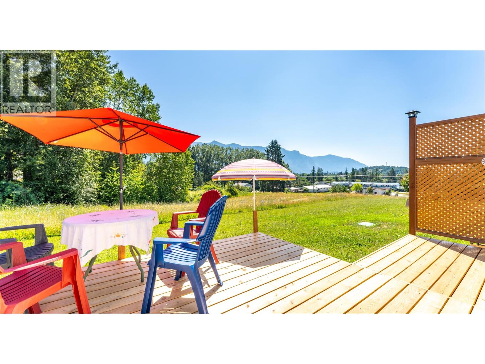 216 27th Avenue, Creston, British Columbia  V0B 1G0 - Photo 36 - 10390281