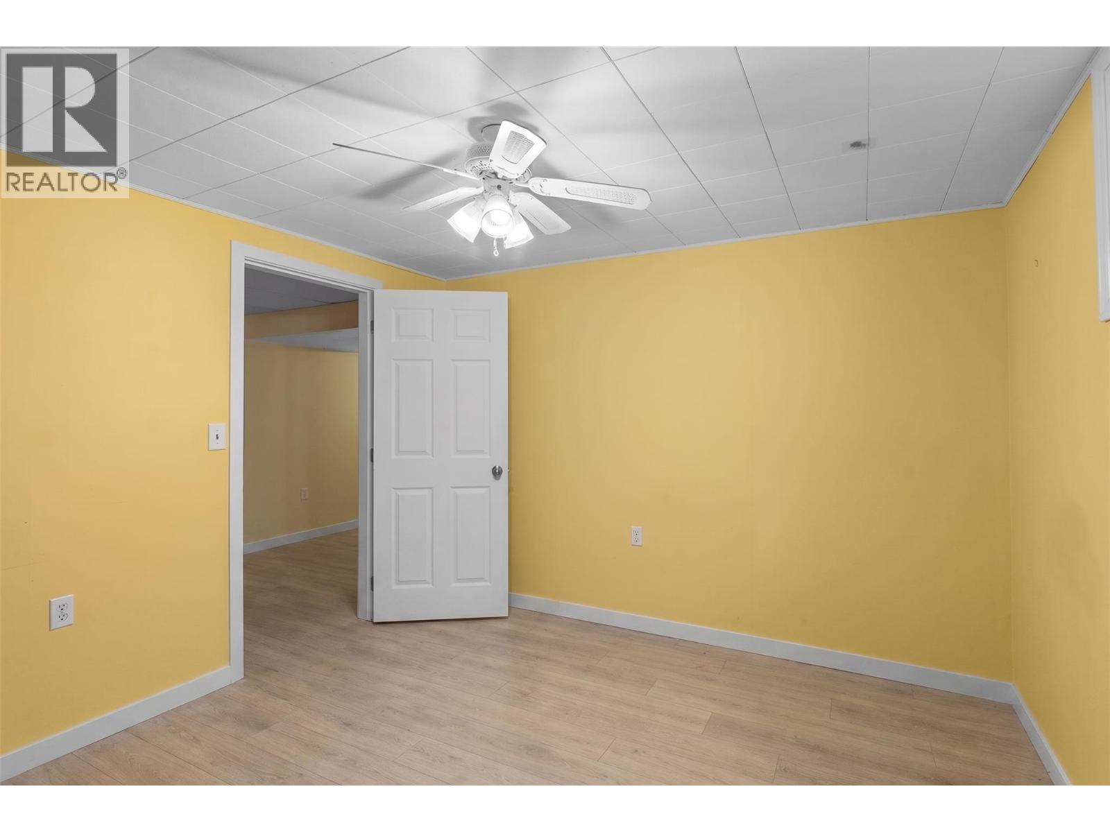 975 Neptune Road, Kelowna, British Columbia  V1X 3E4 - Photo 30 - 10390250