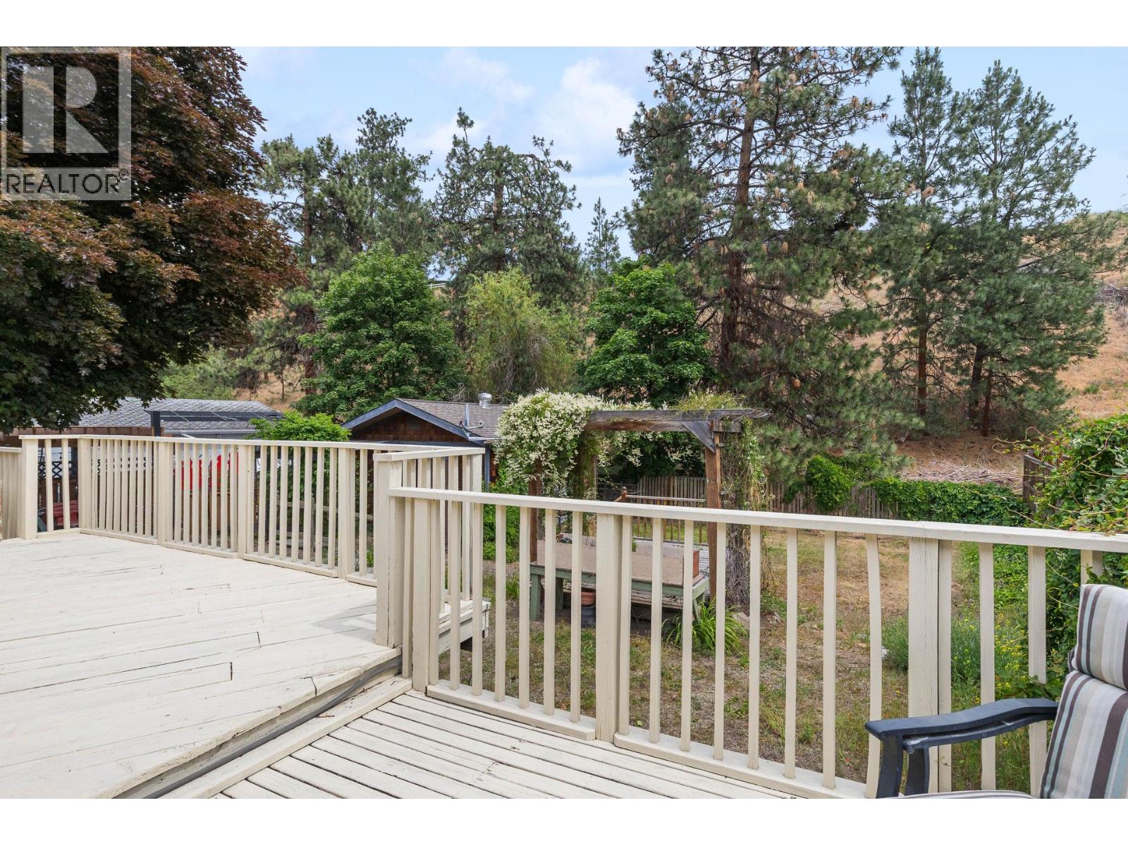 975 Neptune Road, Kelowna, British Columbia  V1X 3E4 - Photo 48 - 10390250