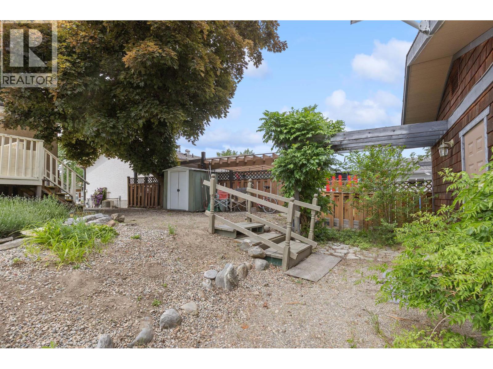 975 Neptune Road, Kelowna, British Columbia  V1X 3E4 - Photo 54 - 10390250