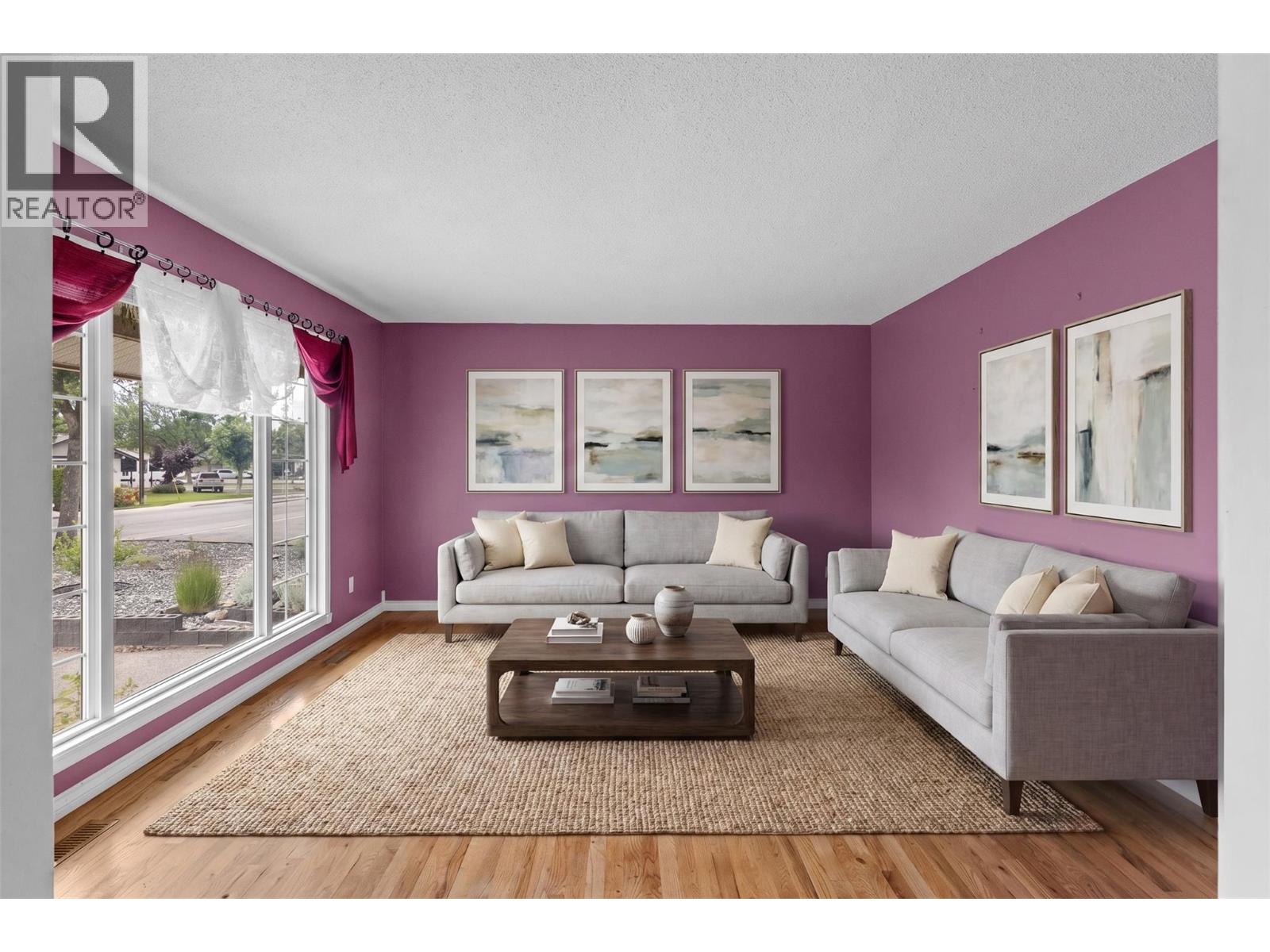 975 Neptune Road, Kelowna, British Columbia  V1X 3E4 - Photo 8 - 10390250