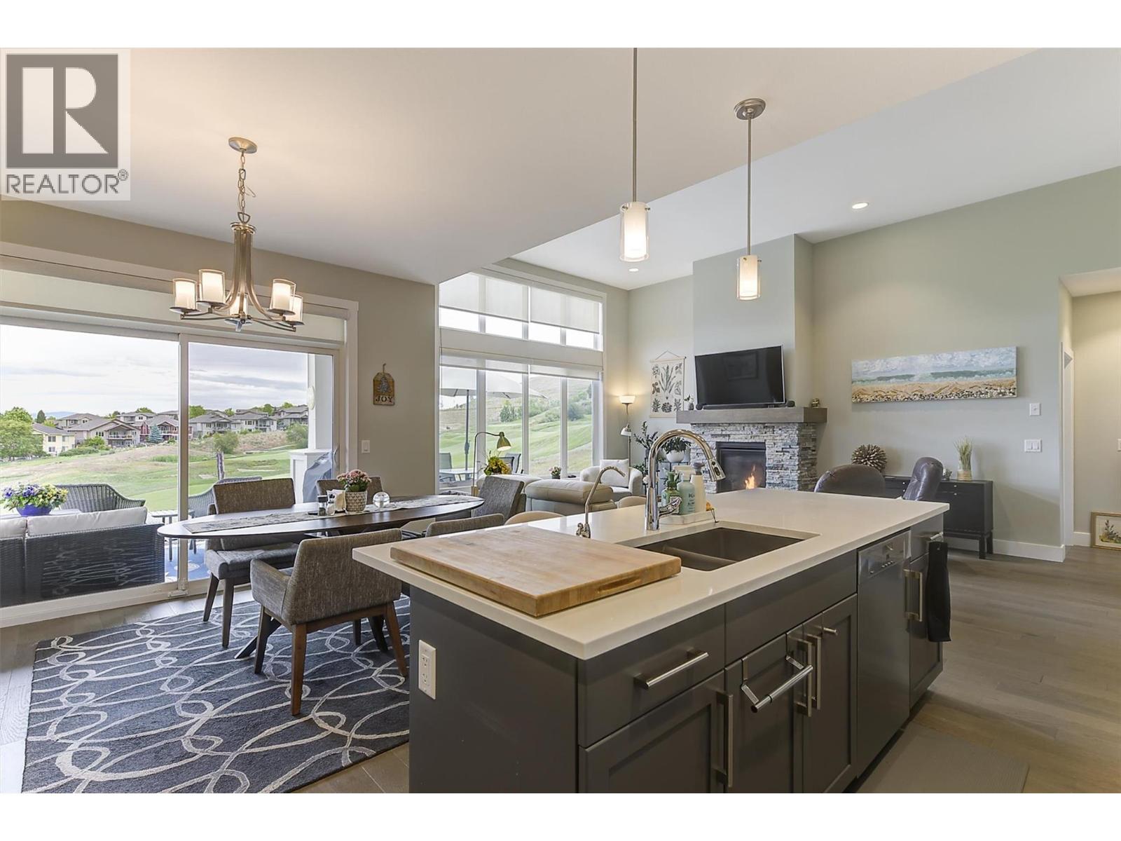 1504 Tower Ranch Drive, Kelowna, British Columbia  V1P 1T8 - Photo 11 - 10389694