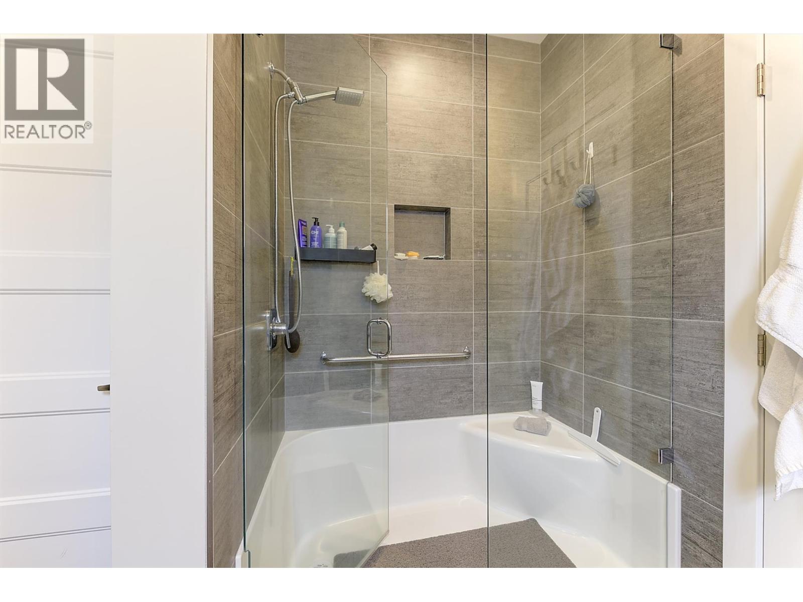 1504 Tower Ranch Drive, Kelowna, British Columbia  V1P 1T8 - Photo 28 - 10389694