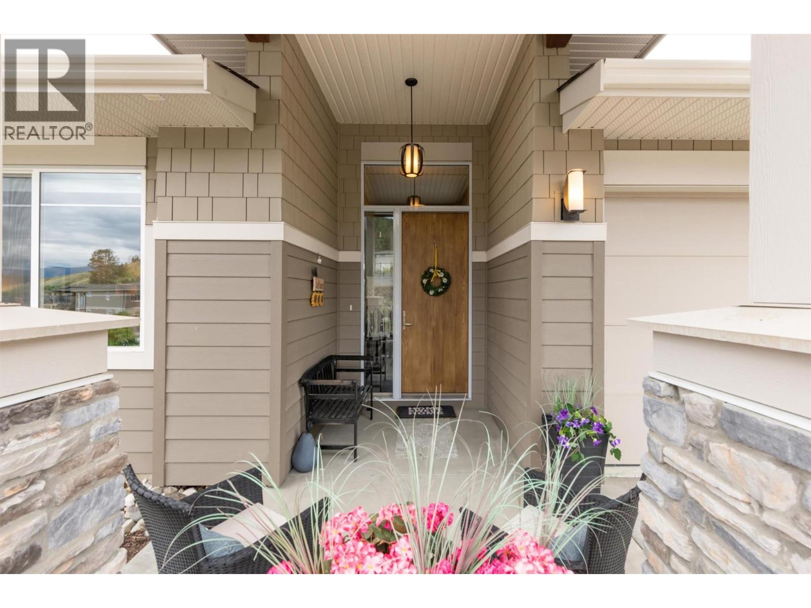 1504 Tower Ranch Drive, Kelowna, British Columbia  V1P 1T8 - Photo 3 - 10389694