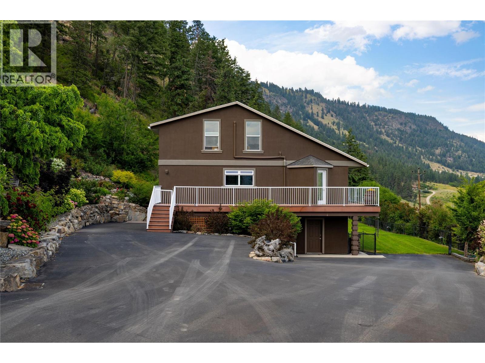 16904 Gatzke Road, Lake Country, British Columbia  V4V 2J1 - Photo 73 - 10390344