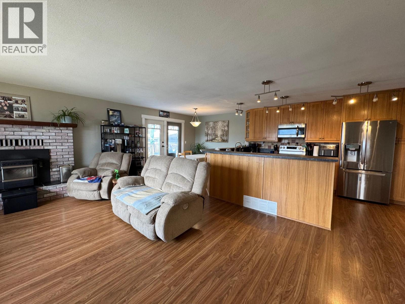3399 Pineridge Drive, Merritt, British Columbia  V1K 1J5 - Photo 7 - 10390161