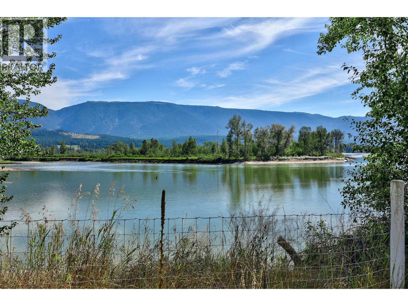 8572 Yellowhead Highway S, Little Fort, British Columbia  V0E 2C0 - Photo 41 - 10390133