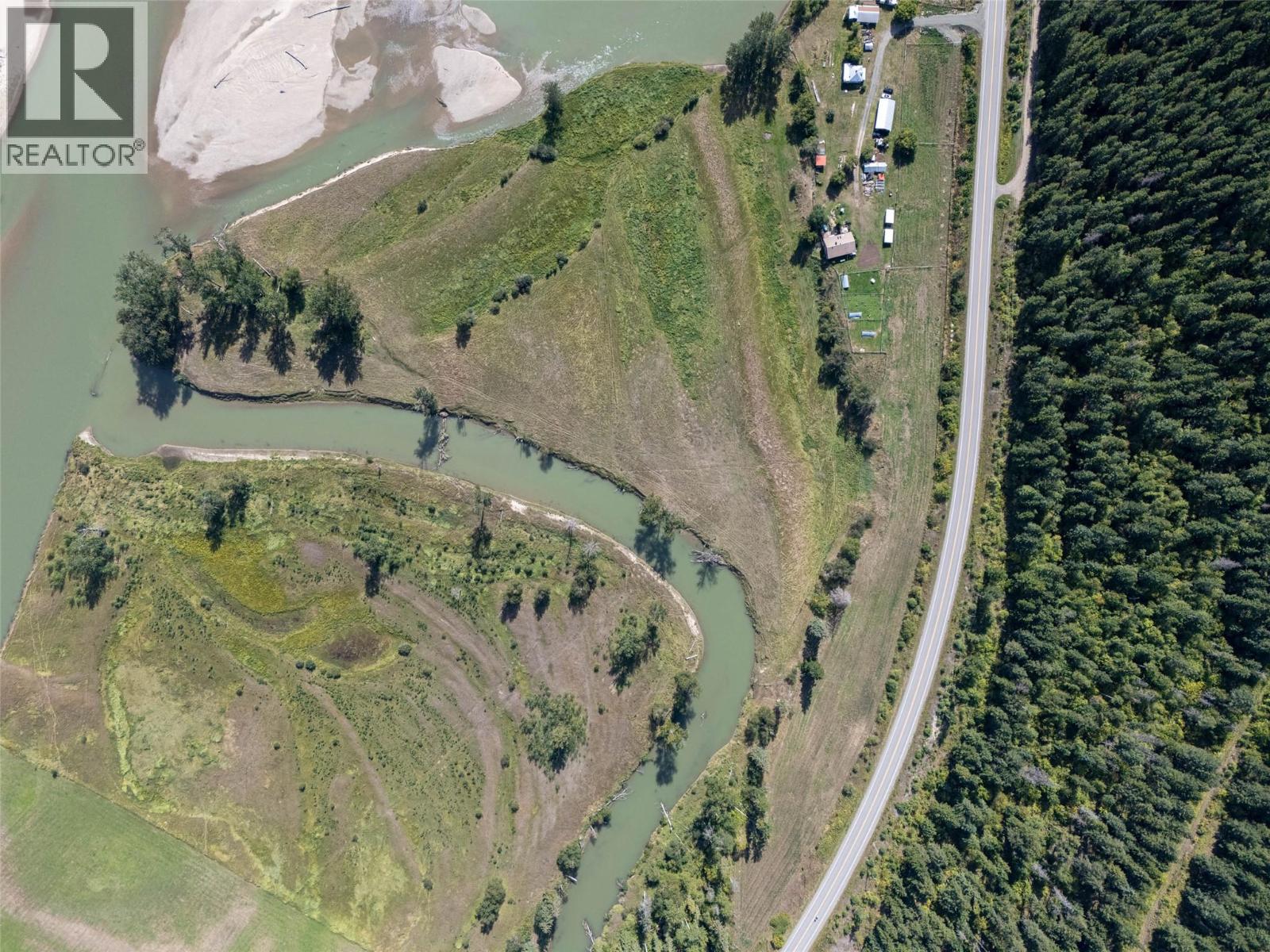 8572 Yellowhead Highway S, Little Fort, British Columbia  V0E 2C0 - Photo 47 - 10390133
