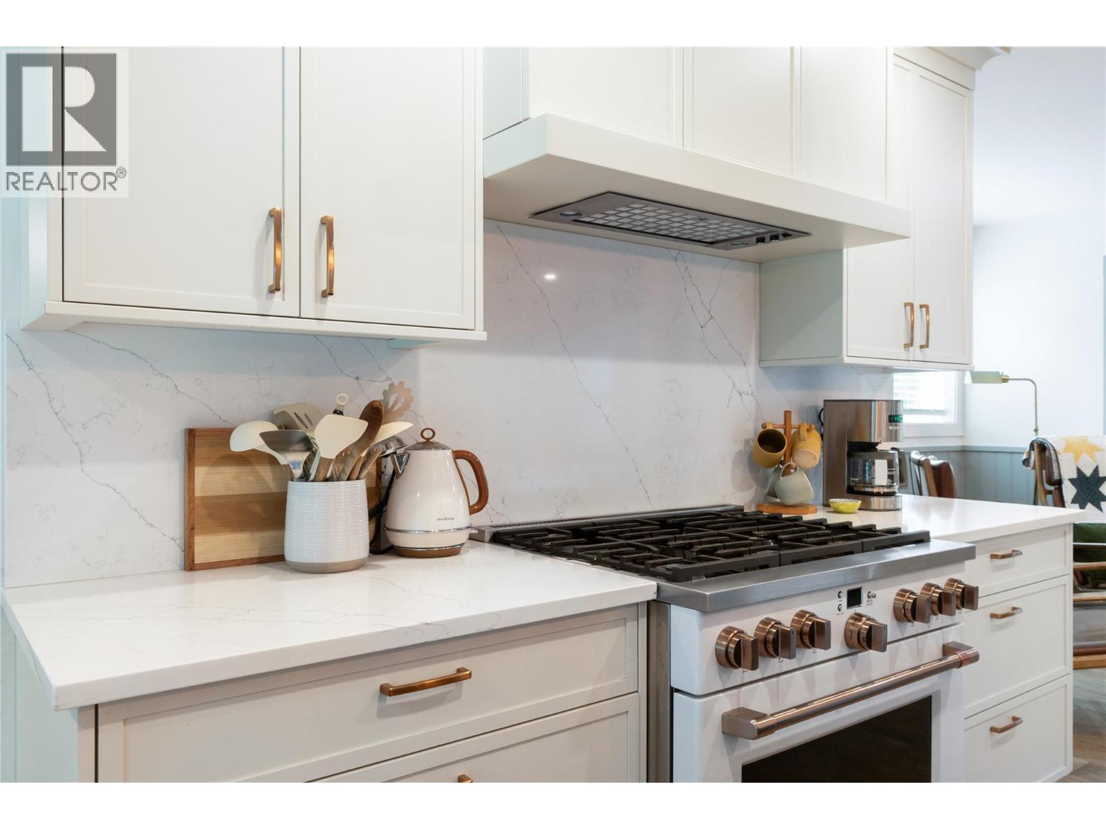 5851 20 Avenue Ne, Salmon Arm, British Columbia  V1E 1Y4 - Photo 10 - 10389837