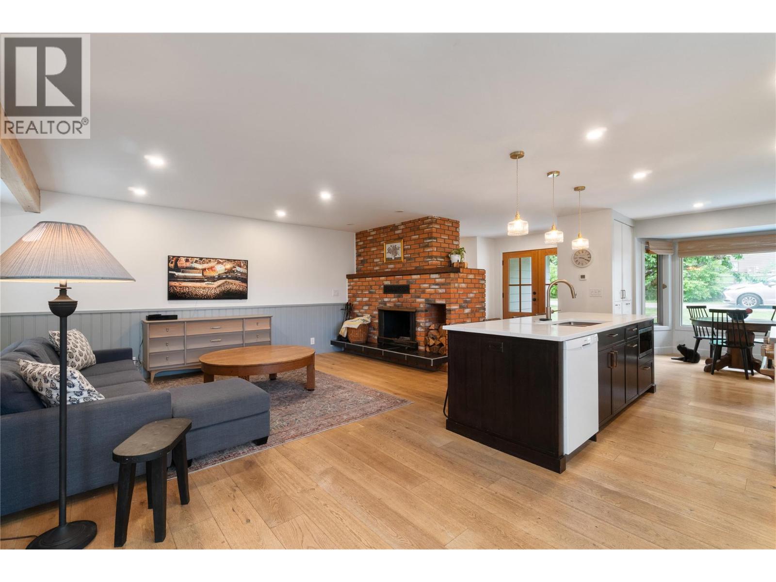 5851 20 Avenue Ne, Salmon Arm, British Columbia  V1E 1Y4 - Photo 16 - 10389837
