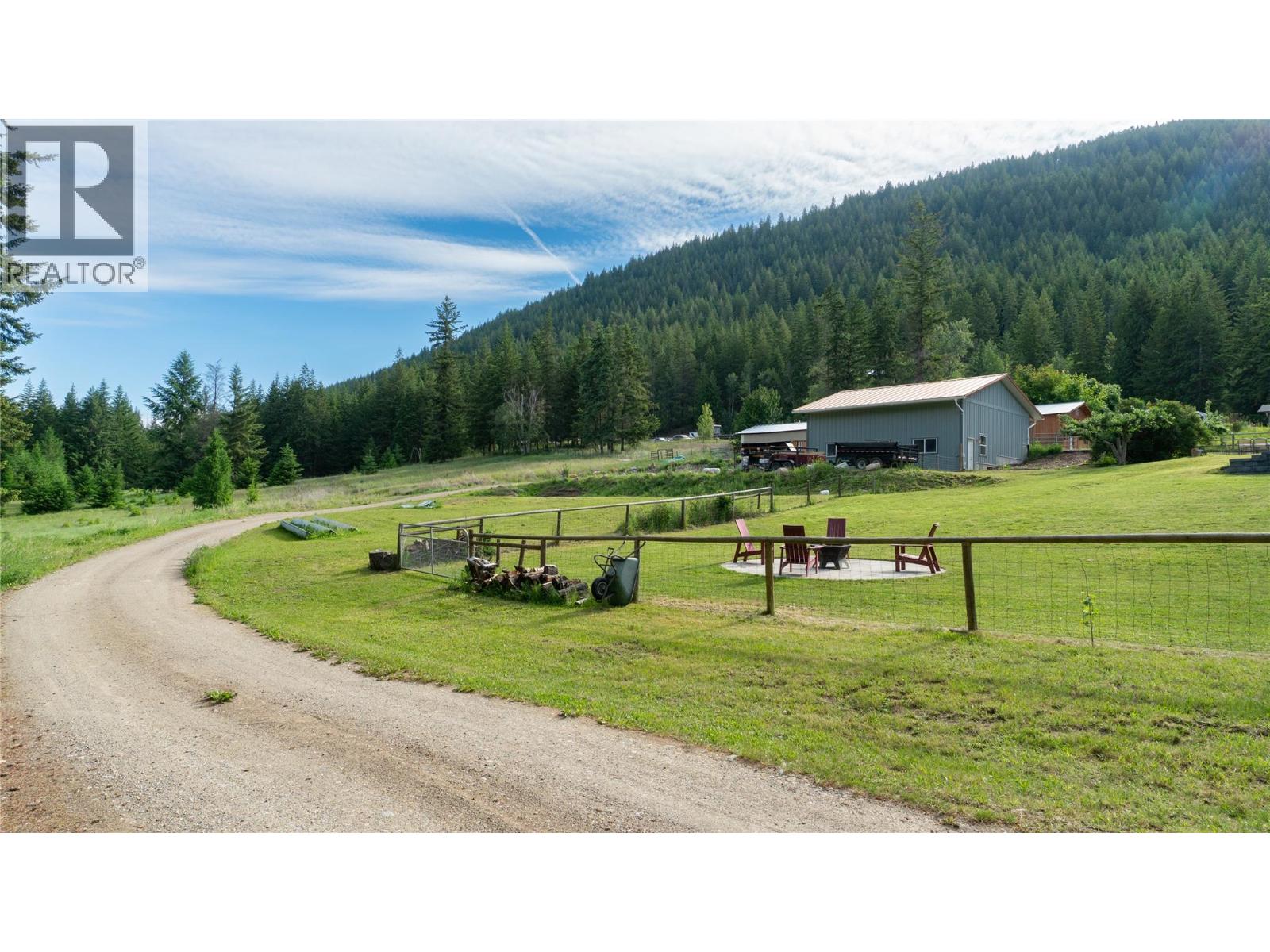 5851 20 Avenue Ne, Salmon Arm, British Columbia  V1E 1Y4 - Photo 59 - 10389837