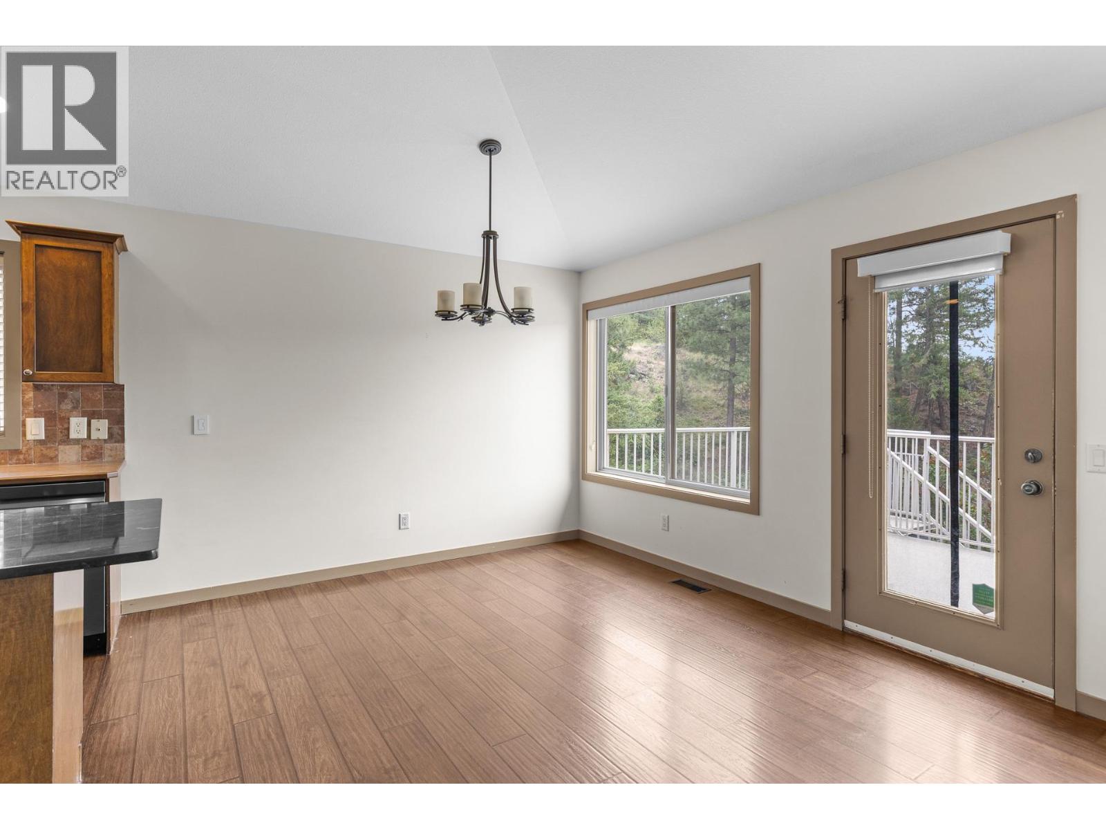 1939 Rosealee Lane, West Kelowna, British Columbia  V1Z 4A8 - Photo 9 - 10389748