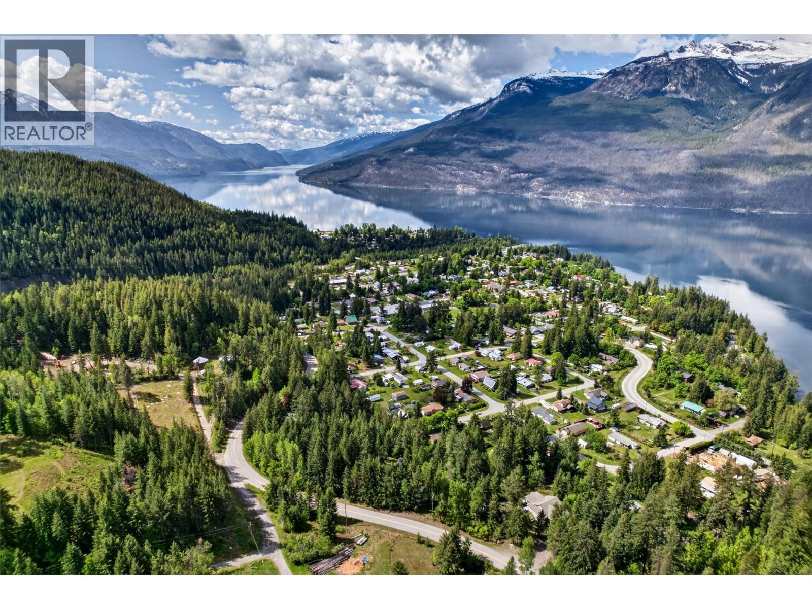 1102 Highway 31a, New Denver, British Columbia  V0G 1S0 - Photo 1 - 10388686