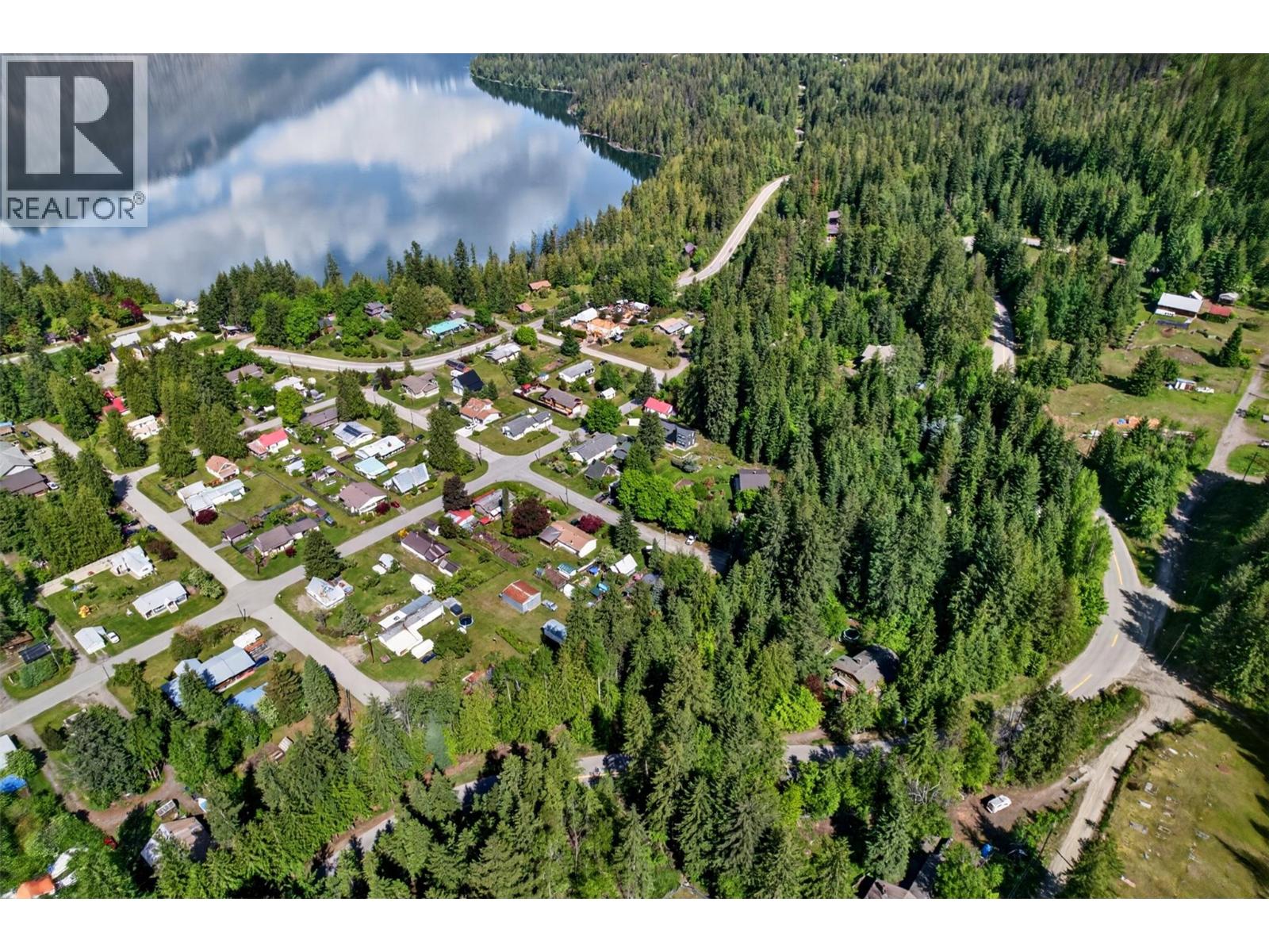 1102 Highway 31a, New Denver, British Columbia  V0G 1S0 - Photo 32 - 10388686