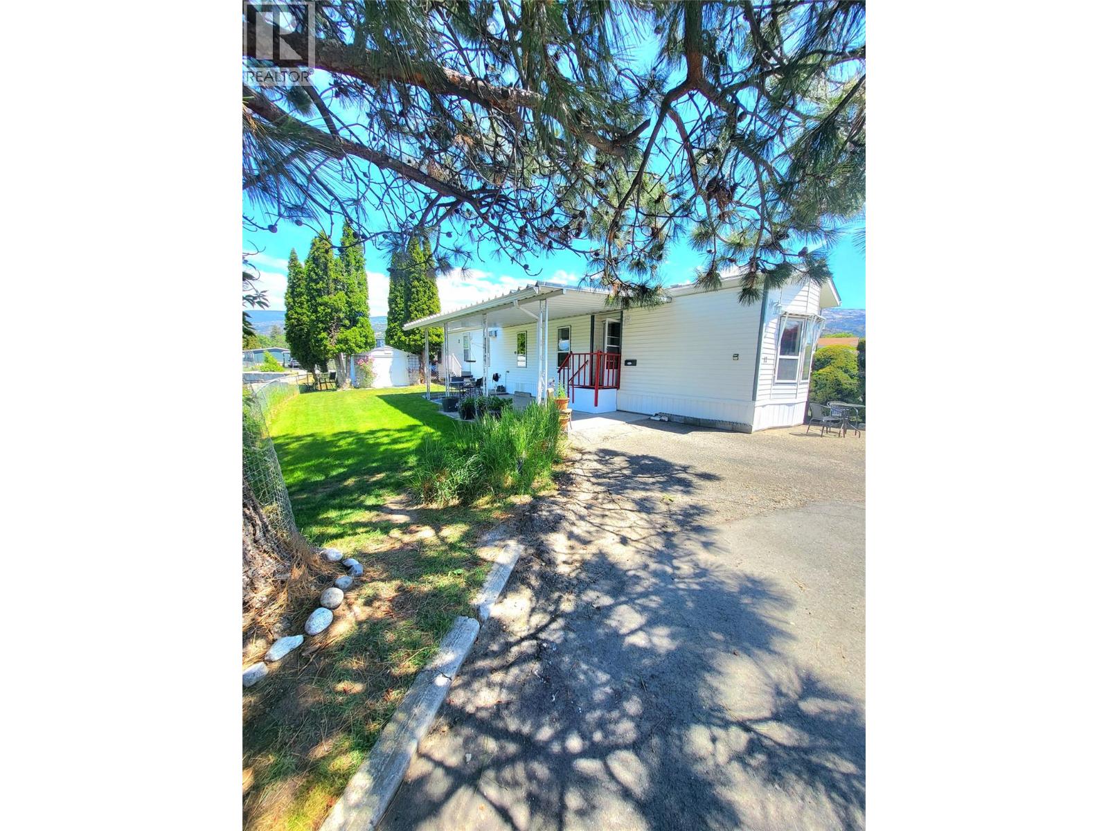 321 Yorkton Avenue Unit# 12, Penticton, British Columbia  V2A 3V6 - Photo 1 - 10390119