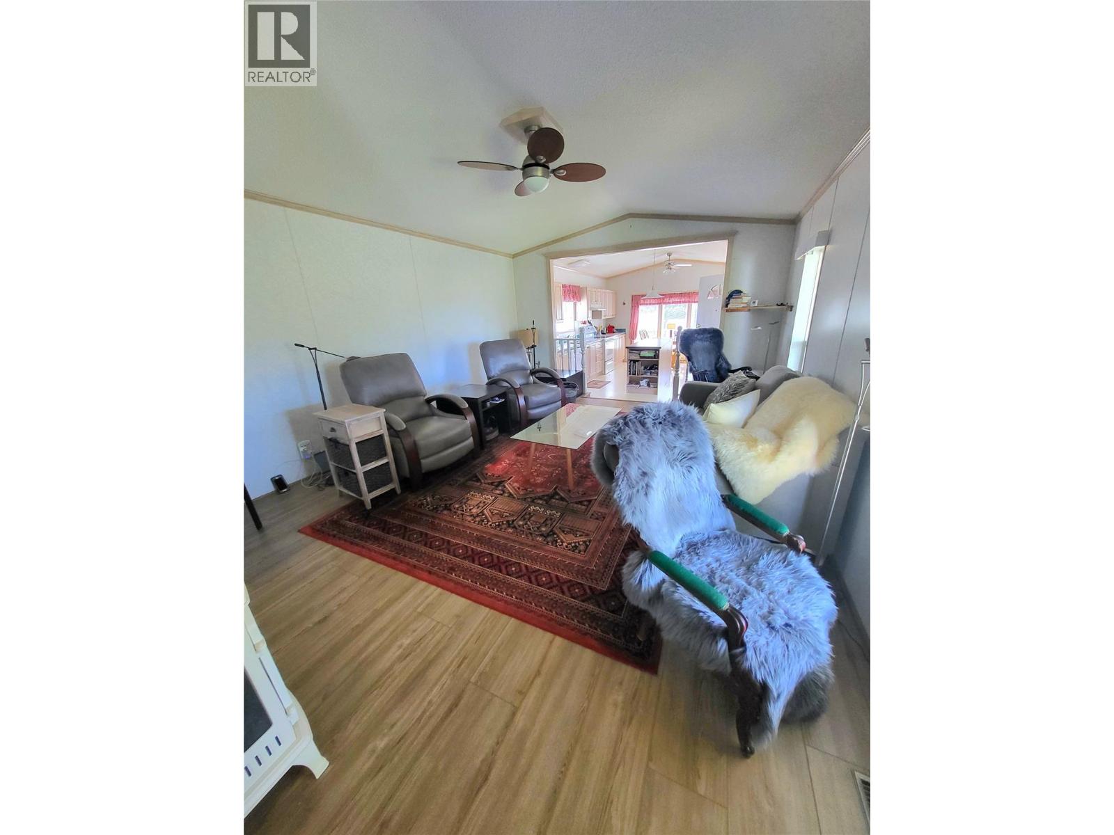 321 Yorkton Avenue Unit# 12, Penticton, British Columbia  V2A 3V6 - Photo 2 - 10390119