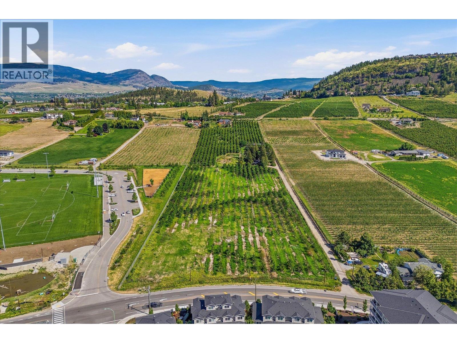 319 Valley Road, Kelowna, British Columbia  V1W 4C5 - Photo 23 - 10390338