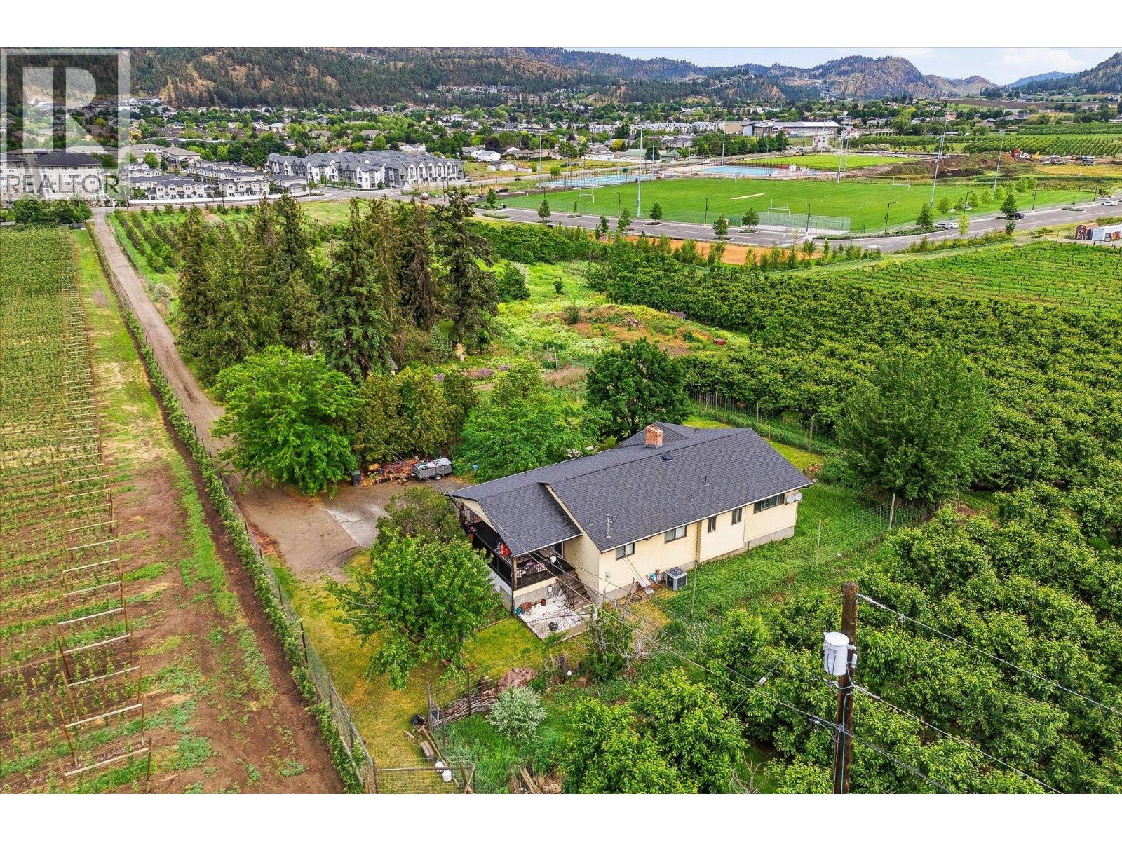 319 Valley Road, Kelowna, British Columbia  V1W 4C5 - Photo 25 - 10390338