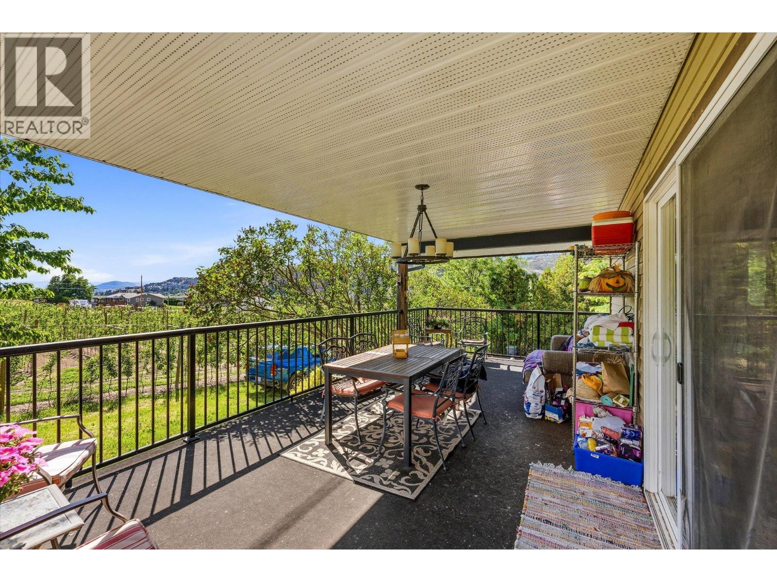 319 Valley Road, Kelowna, British Columbia  V1W 4C5 - Photo 35 - 10390338