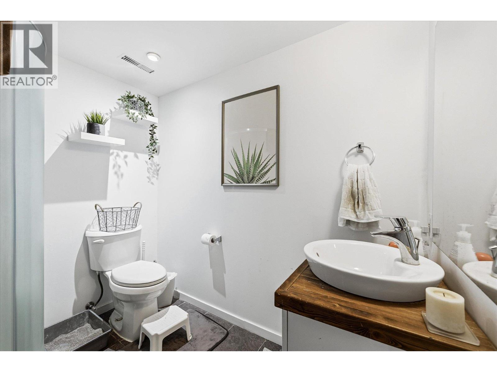 319 Valley Road, Kelowna, British Columbia  V1W 4C5 - Photo 48 - 10390338