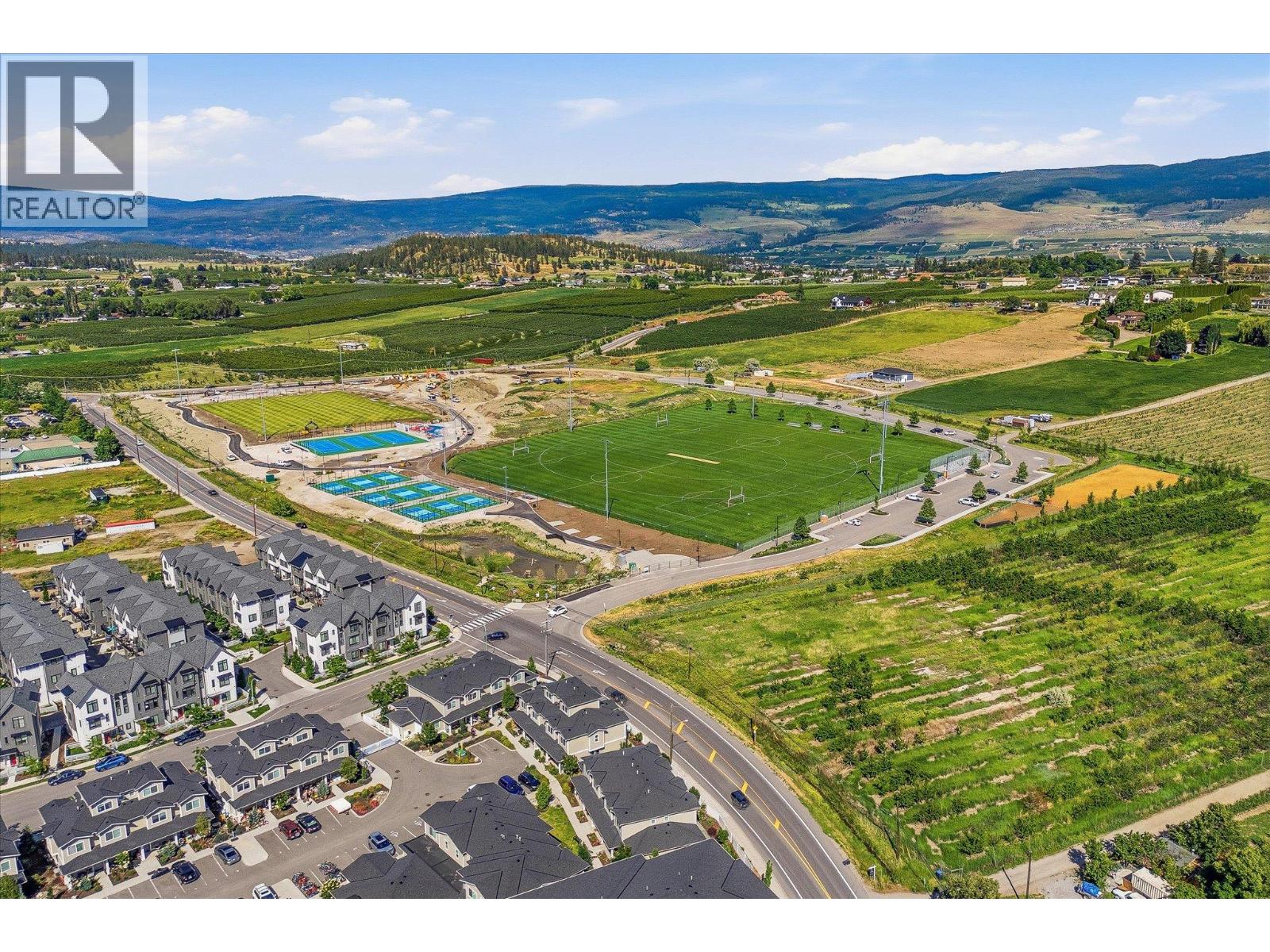 319 Valley Road, Kelowna, British Columbia  V1W 4C5 - Photo 7 - 10390338