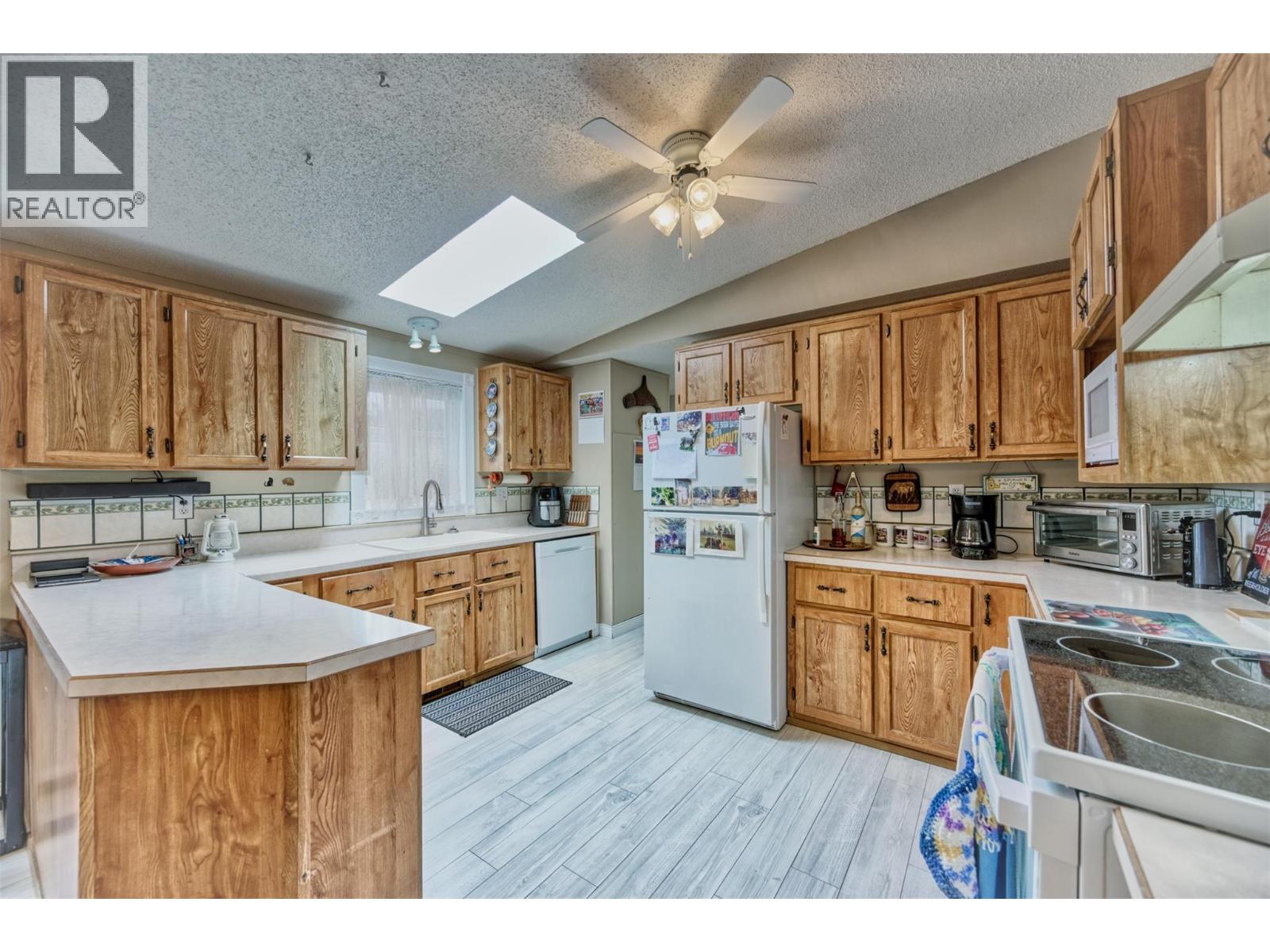 6778 Tucelnuit Drive Unit# 47, Oliver, British Columbia  V0H 1T3 - Photo 4 - 10390168