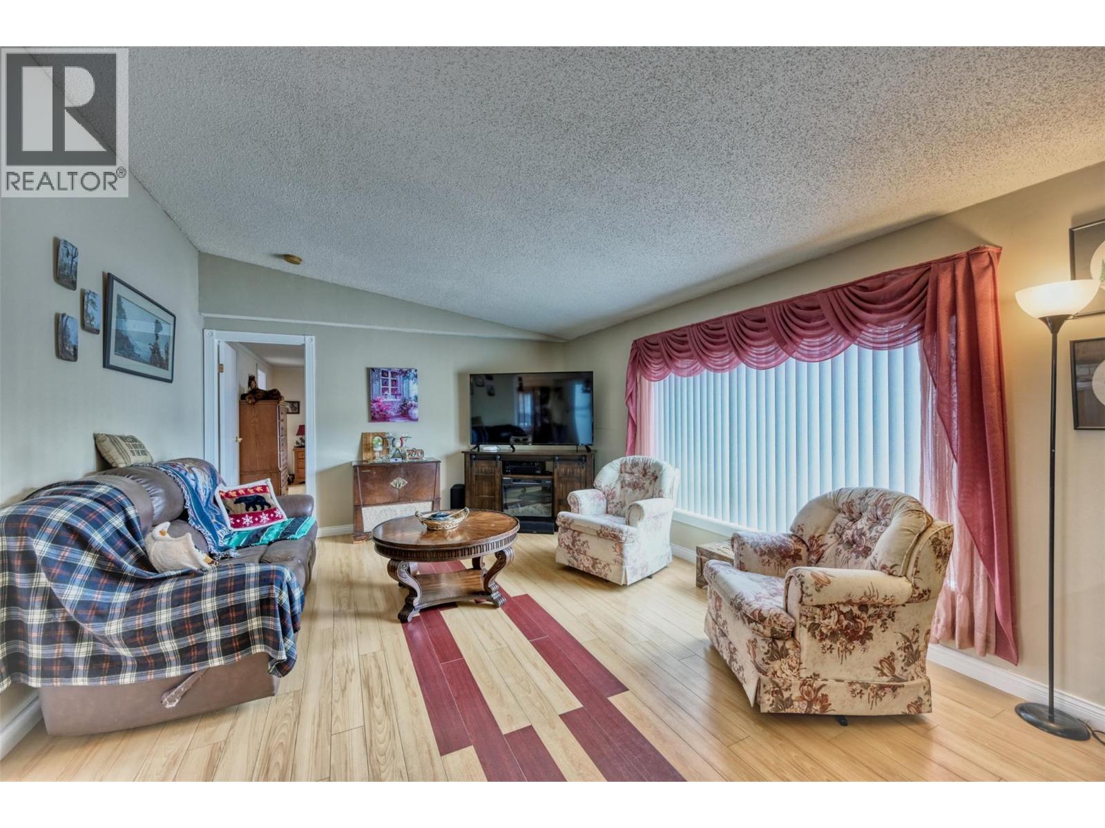 6778 Tucelnuit Drive Unit# 47, Oliver, British Columbia  V0H 1T3 - Photo 6 - 10390168