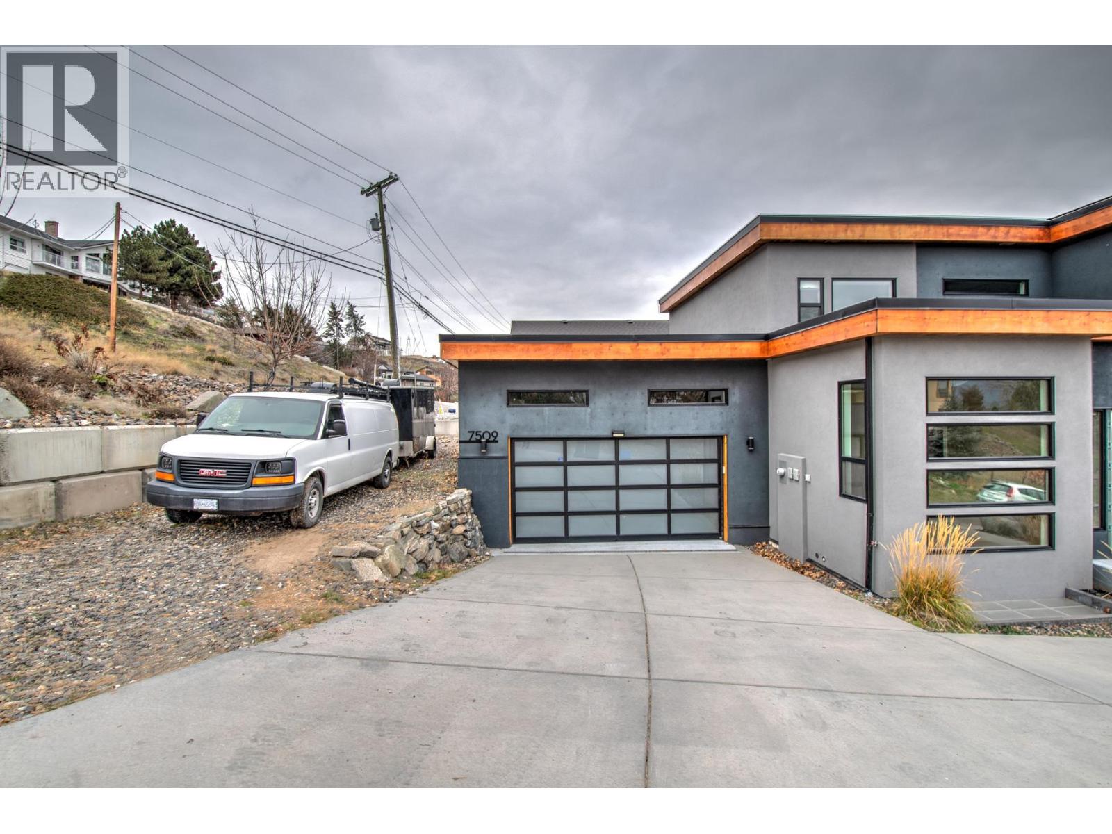 7509 Kennedy Lane, Vernon, British Columbia  V1H 1C4 - Photo 7 - 10390365