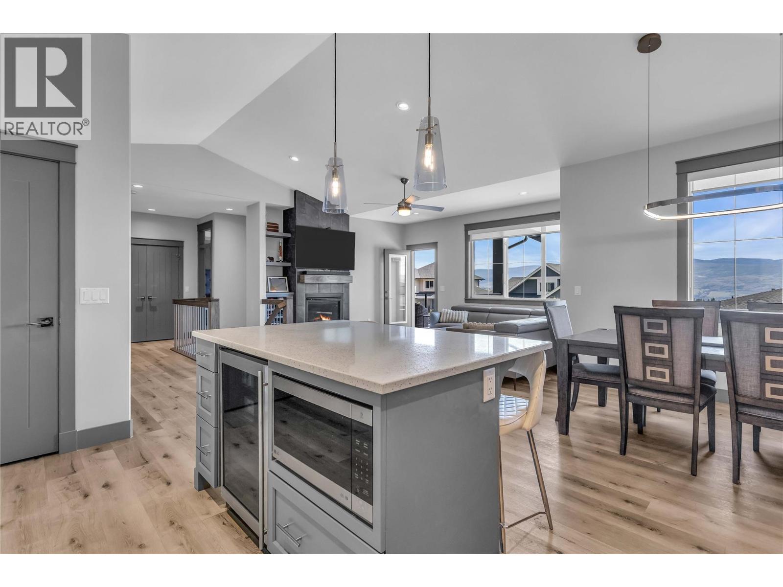 2596 Crown Crest Drive, West Kelowna, British Columbia  V4T 1L7 - Photo 14 - 10388917