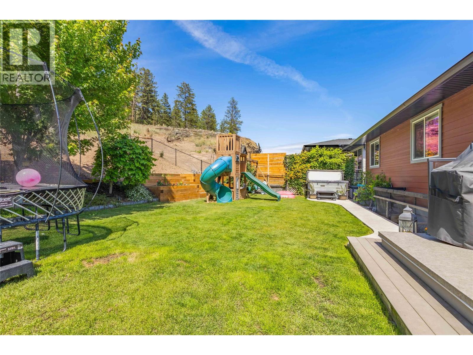 2596 Crown Crest Drive, West Kelowna, British Columbia  V4T 1L7 - Photo 24 - 10388917