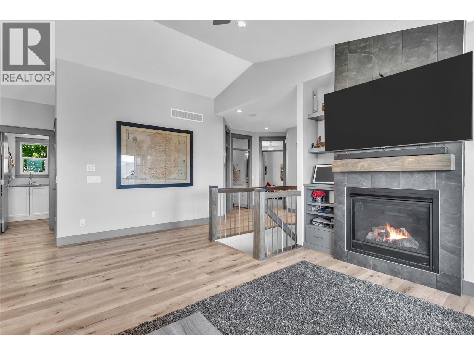 2596 Crown Crest Drive, West Kelowna, British Columbia  V4T 1L7 - Photo 7 - 10388917