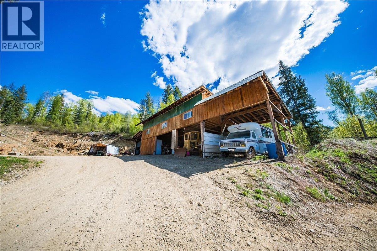 1232 Mcleod Road, Beaver Falls, British Columbia  V0G 1L1 - Photo 1 - 10385632