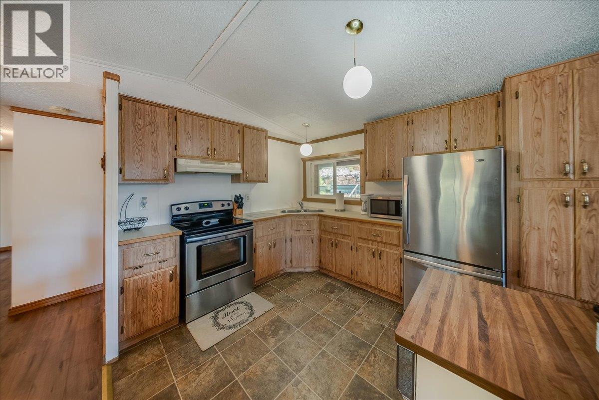 1232 Mcleod Road, Beaver Falls, British Columbia  V0G 1L1 - Photo 10 - 10385632