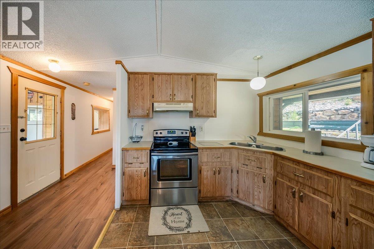 1232 Mcleod Road, Beaver Falls, British Columbia  V0G 1L1 - Photo 13 - 10385632