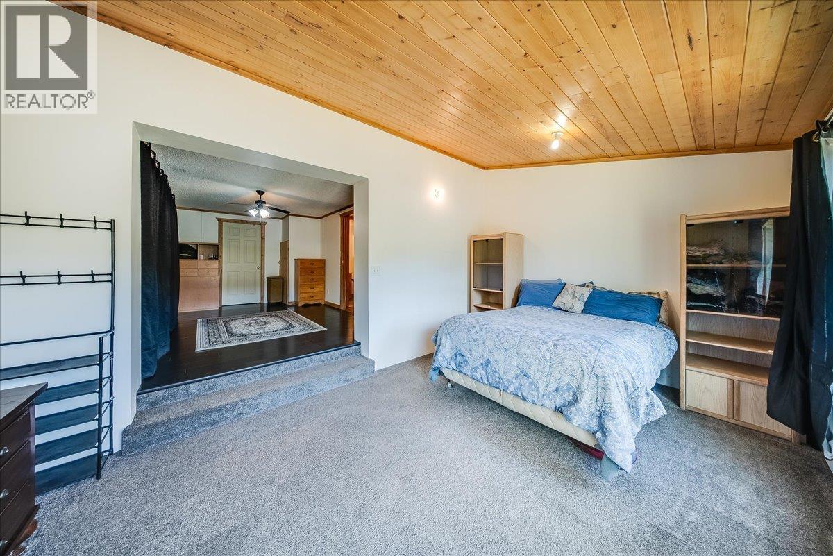 1232 Mcleod Road, Beaver Falls, British Columbia  V0G 1L1 - Photo 15 - 10385632