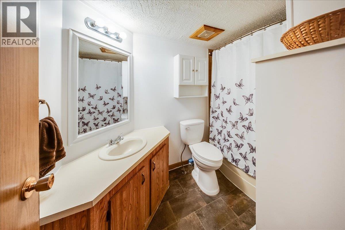 1232 Mcleod Road, Beaver Falls, British Columbia  V0G 1L1 - Photo 19 - 10385632