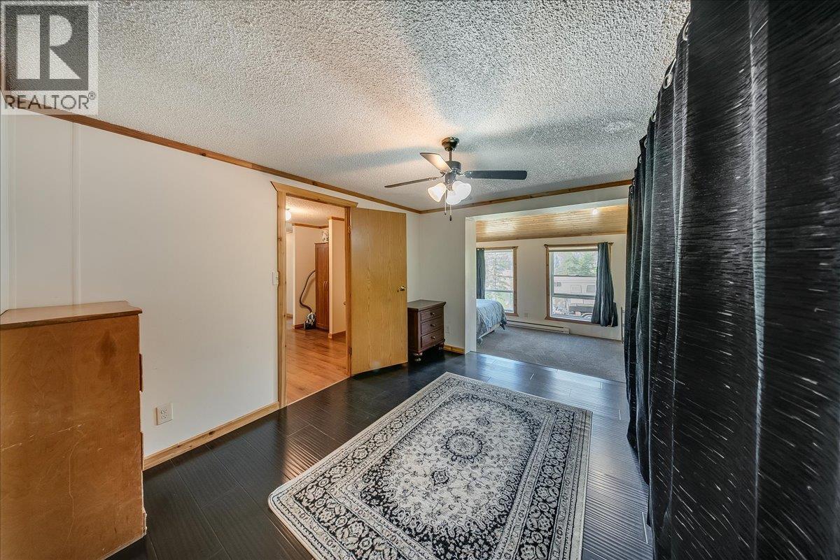 1232 Mcleod Road, Beaver Falls, British Columbia  V0G 1L1 - Photo 23 - 10385632